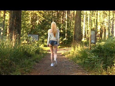 ❤️ Piękna kobieta porusza się powoli, nie naga wideo ❌ Porn video at pl.xxxpornimages.ru ﹏